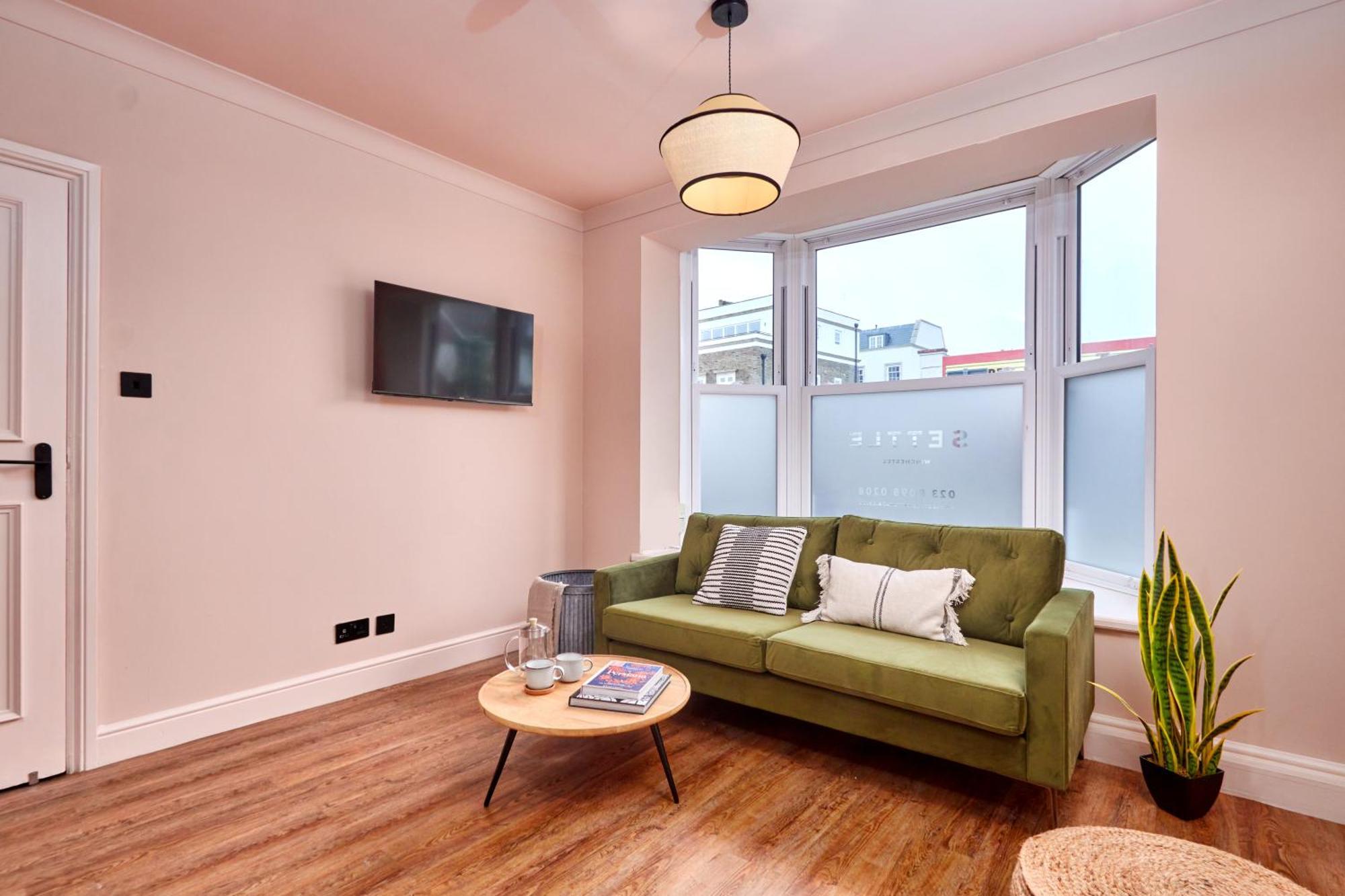 Settle In Winchester - Stylish Self Check-In Rooms Zewnętrze zdjęcie