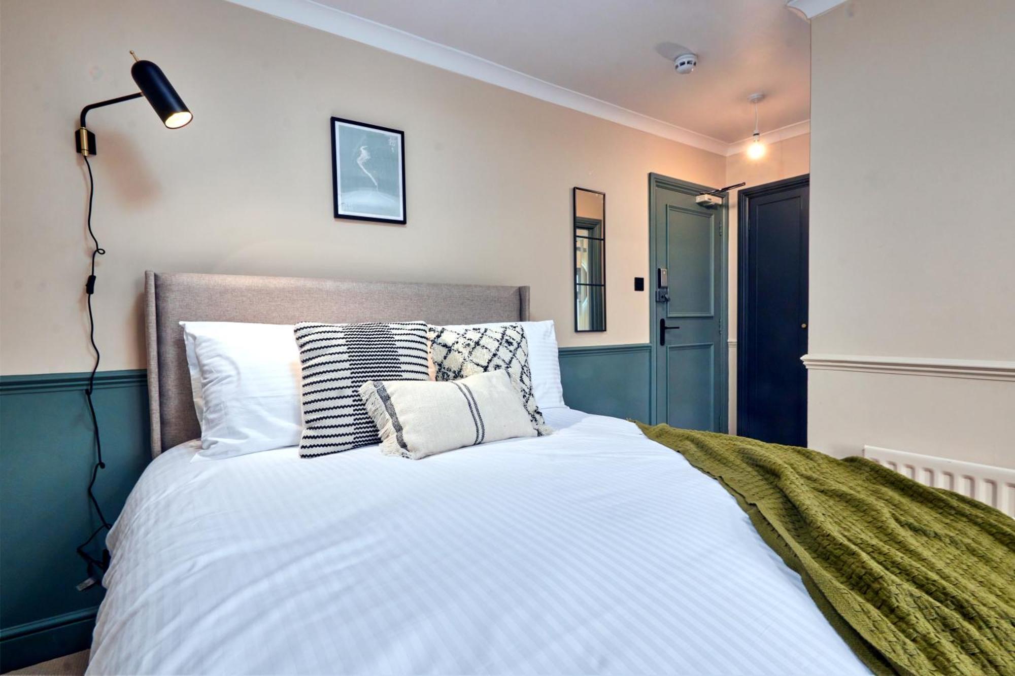 Settle In Winchester - Stylish Self Check-In Rooms Zewnętrze zdjęcie