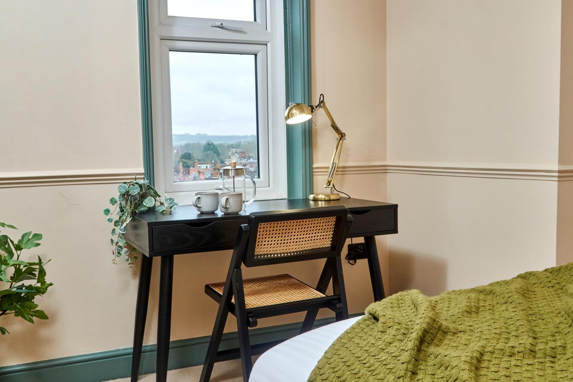 Settle In Winchester - Stylish Self Check-In Rooms Zewnętrze zdjęcie