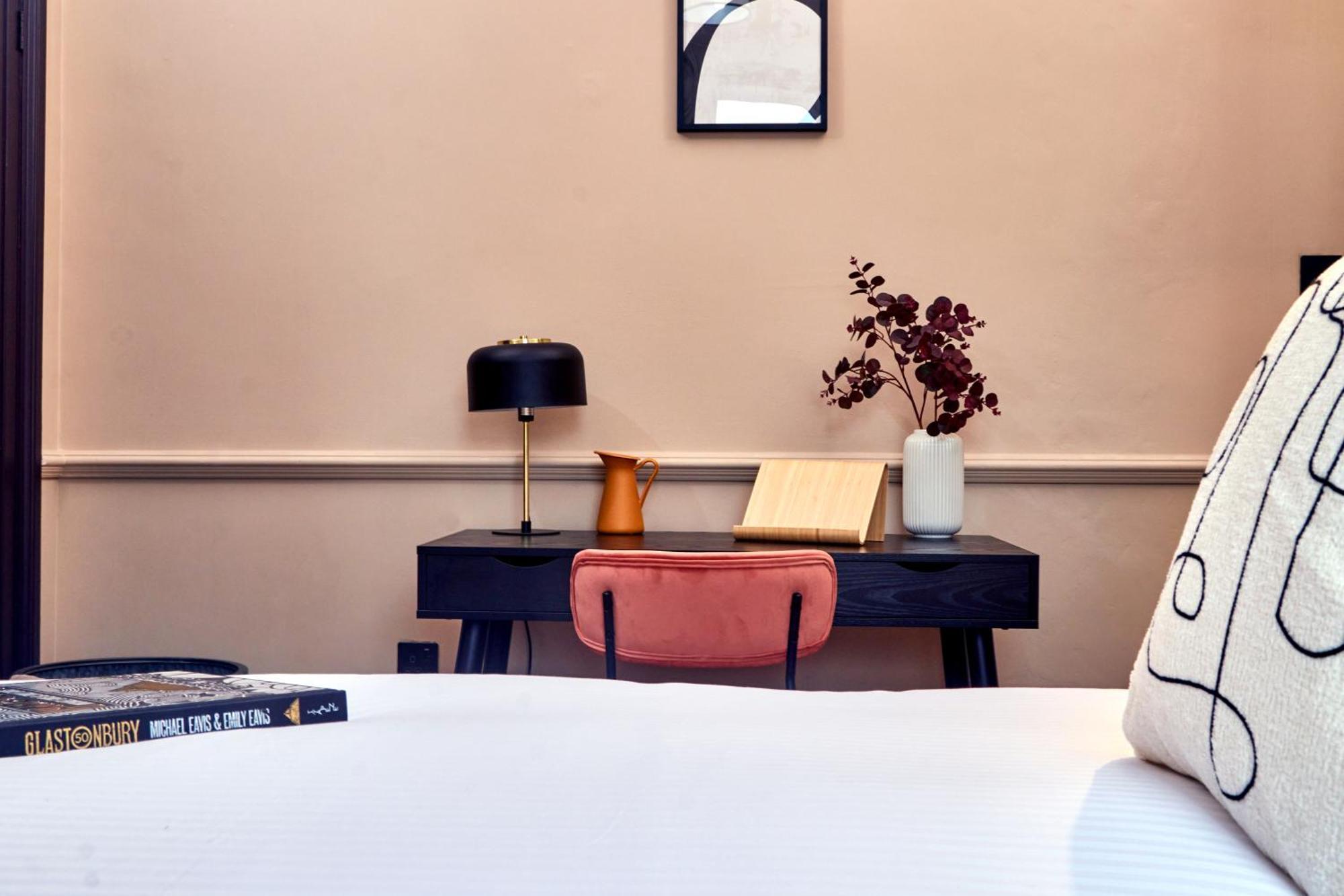 Settle In Winchester - Stylish Self Check-In Rooms Zewnętrze zdjęcie