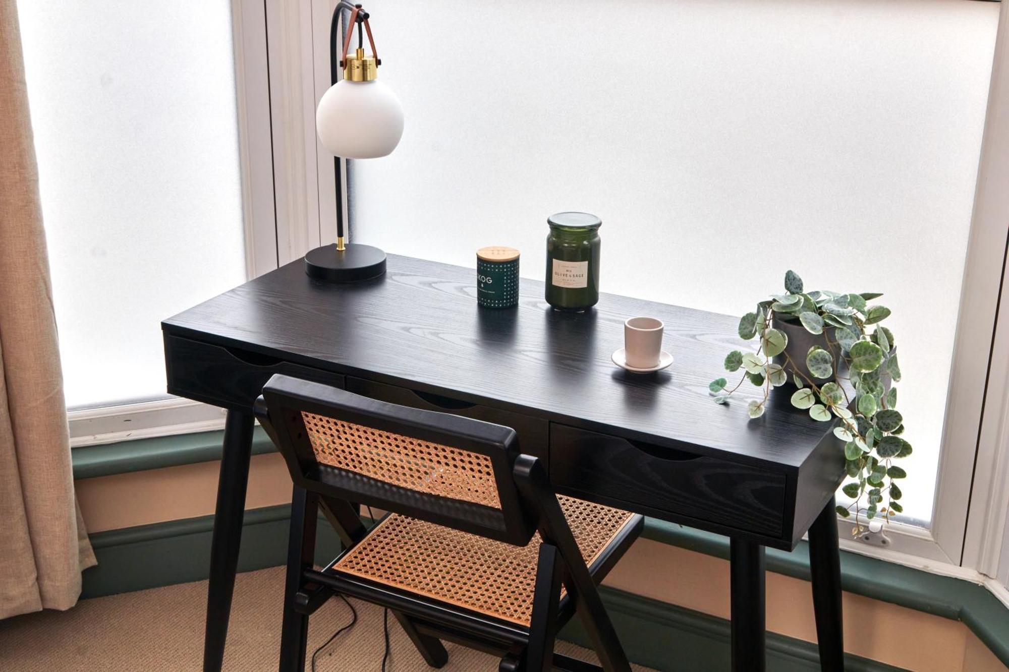 Settle In Winchester - Stylish Self Check-In Rooms Zewnętrze zdjęcie