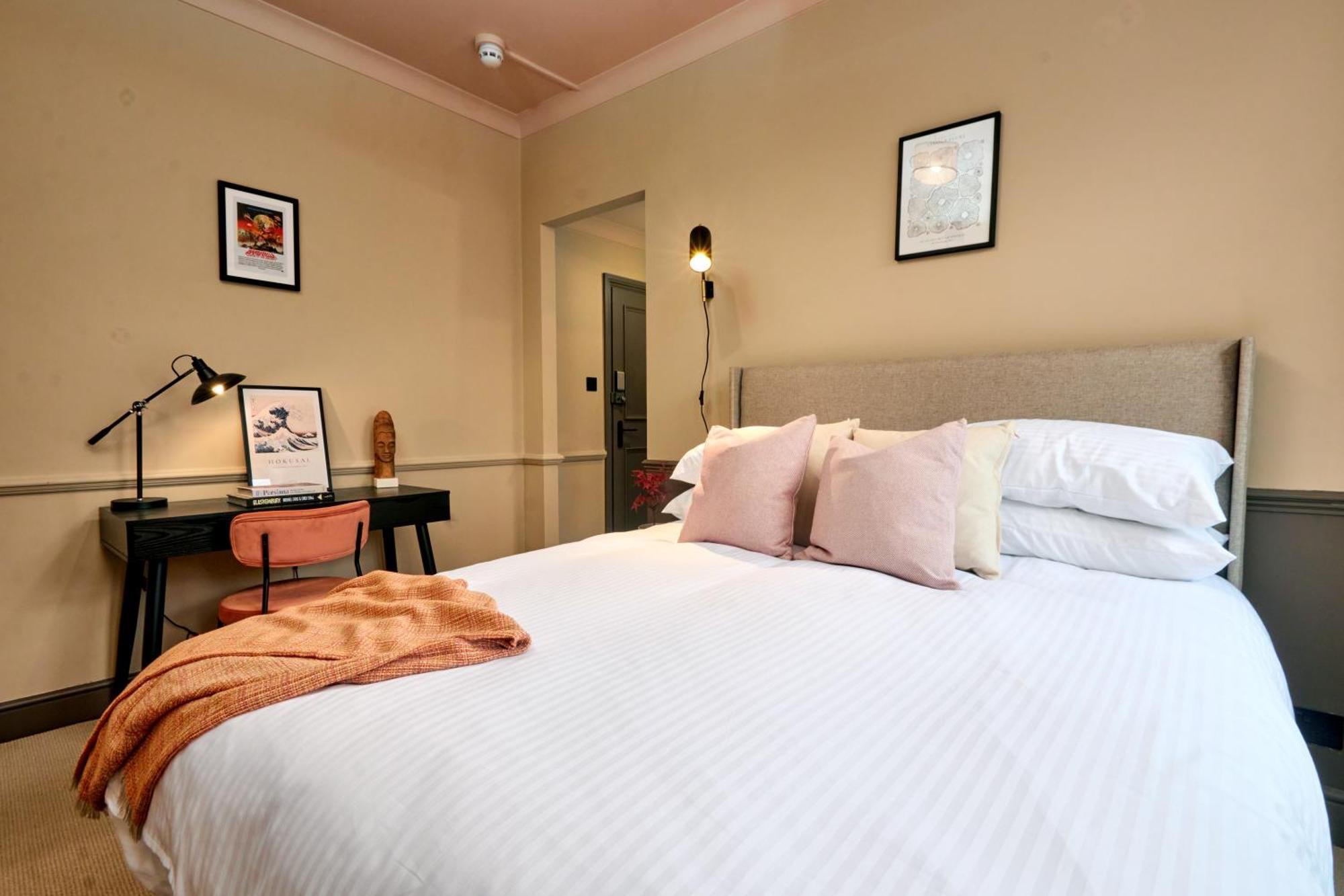 Settle In Winchester - Stylish Self Check-In Rooms Zewnętrze zdjęcie