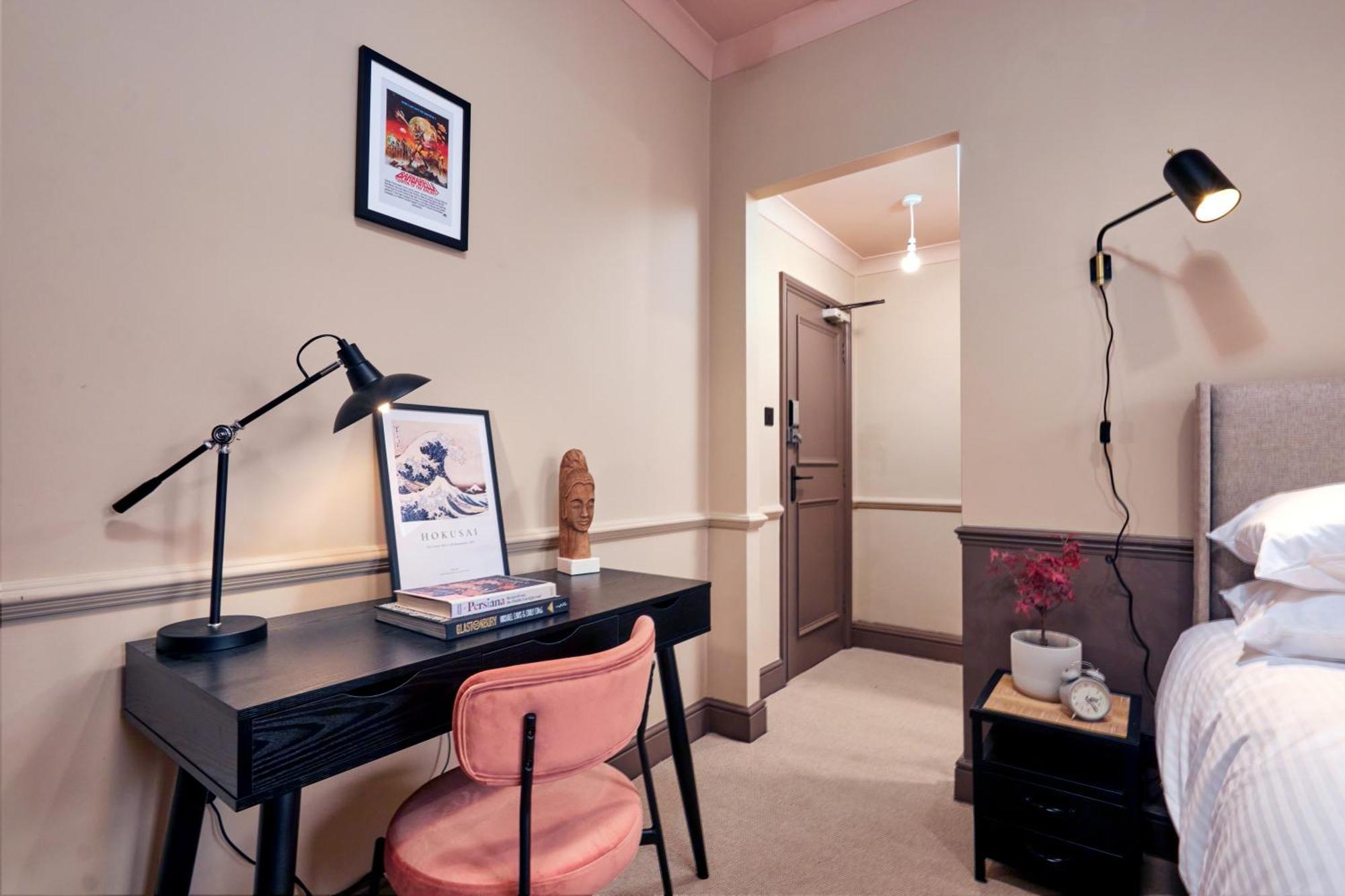 Settle In Winchester - Stylish Self Check-In Rooms Zewnętrze zdjęcie